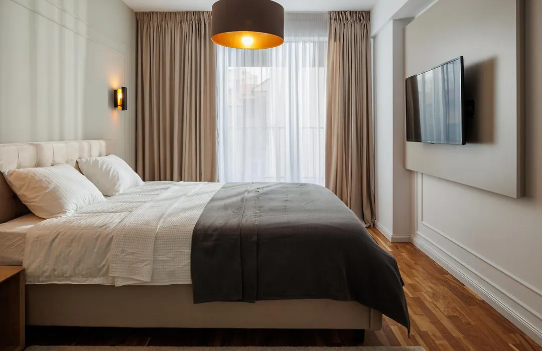 Warm Amber Suites Brasov-1